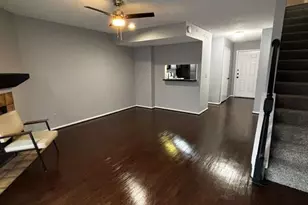 724 W Collins St, Denton, TX 76201 - Photo 7