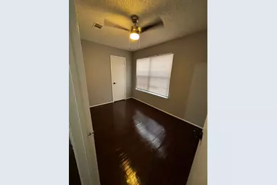 724 W Collins Street, Denton, TX 76201 - Photo 3