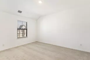 7039 Granbury Ln, Grand Prairie, TX 75054 - Photo 21