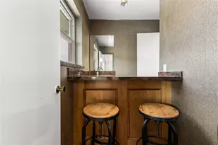 201 Kingsbridge Dr, Garland, TX 75040 - Photo 23