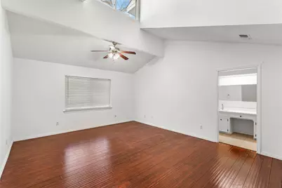 201 Kingsbridge Drive, Garland, TX 75040 - Photo 11