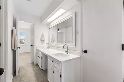 201 Kingsbridge Drive, Garland, TX 75040 - Photo 31