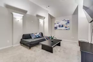 2165 Balcones Dr, Carrollton, TX 75010 - Photo 21