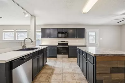 2312 Chestnut Drive, Little Elm, TX 75068 - Photo 19