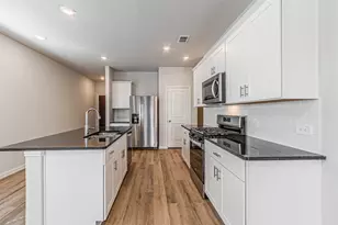 801 Leavenworth Dr, McKinney, TX 75071 - Photo 9