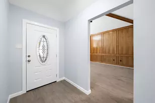 720 Sandy Trail, Fort Worth, TX 76120 - Photo 3