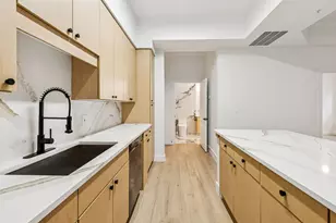 3225 Turtle Creek Blvd, Dallas, TX 75219 - Photo 3