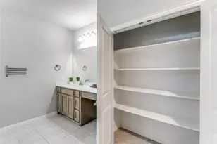 4667A Dozier Rd, Carrollton, TX 75010 - Photo 9