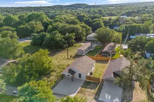 5702 Arkansas Trail, Granbury, TX 76048 - Photo 11