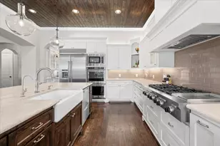 12817 Bella Villa Dr, Benbrook, TX 76126 - Photo 5