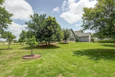 12817 Bella Villa Drive, Benbrook, TX 76126 - Photo 37