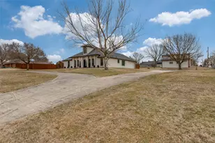 200 Dale Dr, New Hope, TX 75071 - Photo 3