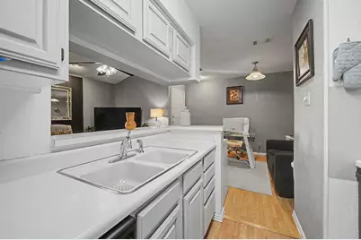 1201 Harwell Drive #222, Arlington, TX 76011 - Photo 11