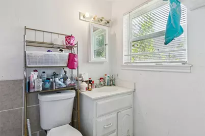 1901 Kris Street, Irving, TX 75060 - Photo 13