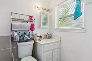 1901 Kris St, Irving, TX 75060 - Photo 13