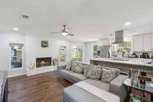 1901 Kris St, Irving, TX 75060 - Photo 3