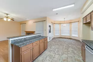 4303 Solitude Ct, Arlington, TX 76017 - Photo 9