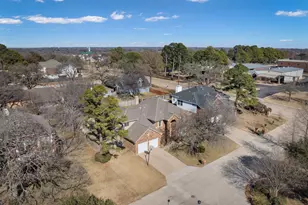 4303 Solitude Ct, Arlington, TX 76017 - Photo 35