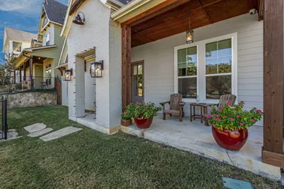 208 Denton Street E, Argyle, TX 76226 - Photo 5