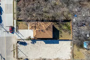 2211 E Ann Arbor Ave, Dallas, TX 75216 - Photo 37