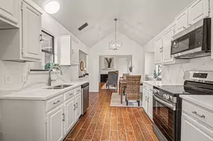 2008 Greenview Dr, Carrollton, TX 75010 - Photo 9