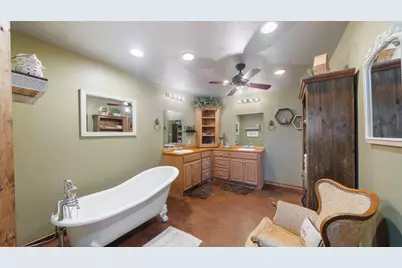 5801 County Road 4128, Scurry, TX 75158 - Photo 17