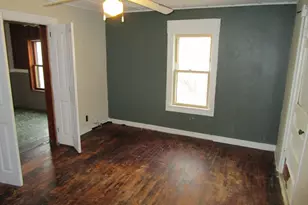 515 W McLain St, Seymour, TX 76380 - Photo 19