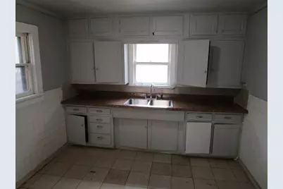 515 W McLain Street, Seymour, TX 76380 - Photo 25