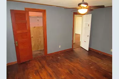 515 W McLain Street, Seymour, TX 76380 - Photo 15