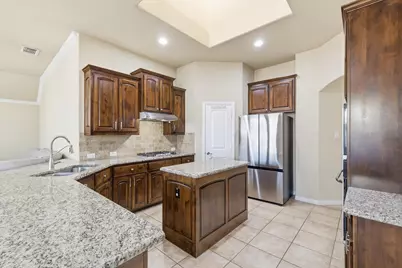 104 Traveller Street, Lake Dallas, TX 75065 - Photo 7