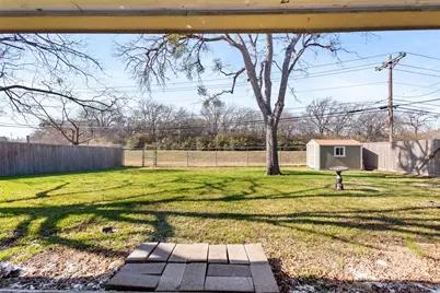 1905 Cimarron Trail, Hurst, TX 76054 - Photo 31
