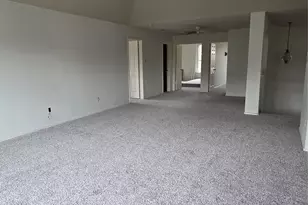 662 Oak Creek Dr, Cedar Hill, TX 75104 - Photo 15