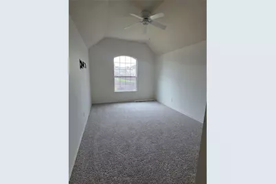 662 Oak Creek Drive, Cedar Hill, TX 75104 - Photo 17
