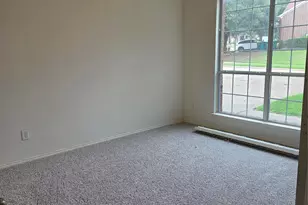 662 Oak Creek Dr, Cedar Hill, TX 75104 - Photo 3