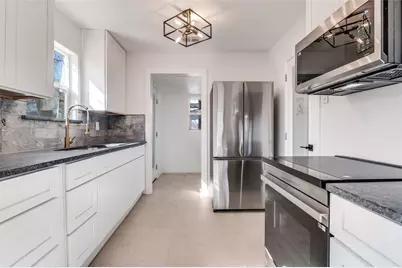 2503 Stovall Drive, Dallas, TX 75216 - Photo 9