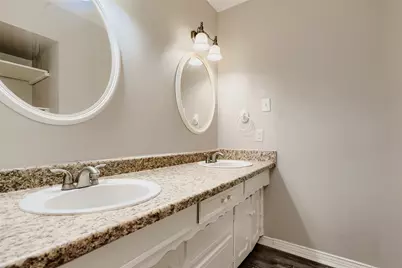 829 Poinsettia Drive, Lancaster, TX 75146 - Photo 19