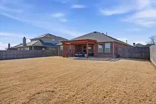 357 Coral Vine Ln, Burleson, TX 76028 - Photo 21