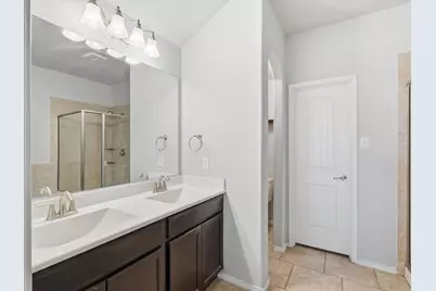 357 Coral Vine Lane, Burleson, TX 76028 - Photo 13