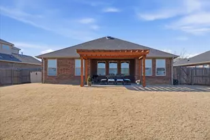 357 Coral Vine Ln, Burleson, TX 76028 - Photo 23