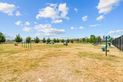 421 Houndstooth Drive, Fort Worth, TX 76131 - Photo 31