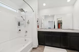 421 Houndstooth Dr, Fort Worth, TX 76131 - Photo 17