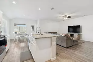 421 Houndstooth Dr, Fort Worth, TX 76131 - Photo 13