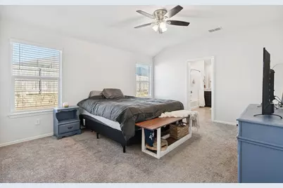 421 Houndstooth Drive, Fort Worth, TX 76131 - Photo 15