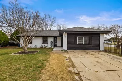 478 Birchwood Drive, Garland, TX 75043 - Photo 3