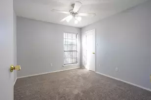 362 S Stewart Dr, Lancaster, TX 75146 - Photo 13