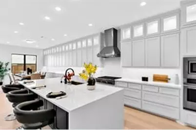 10437 Milkweed Court, Frisco, TX 75035 - Photo 5