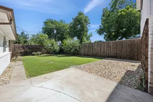3145 Darvany Dr, Dallas, TX 75220 - Photo 31