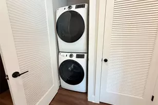 3255 Carlisle St, Dallas, TX 75204 - Photo 15