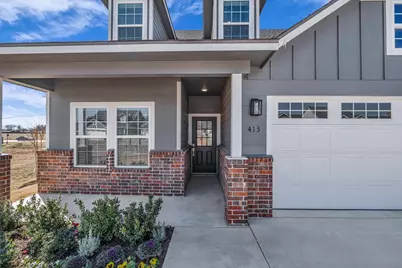 413 Travis Drive, McGregor, TX 76657 - Photo 3