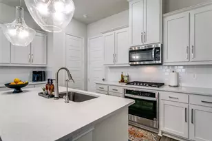 12966 Wymeth Dr, Farmers Branch, TX 75234 - Photo 9